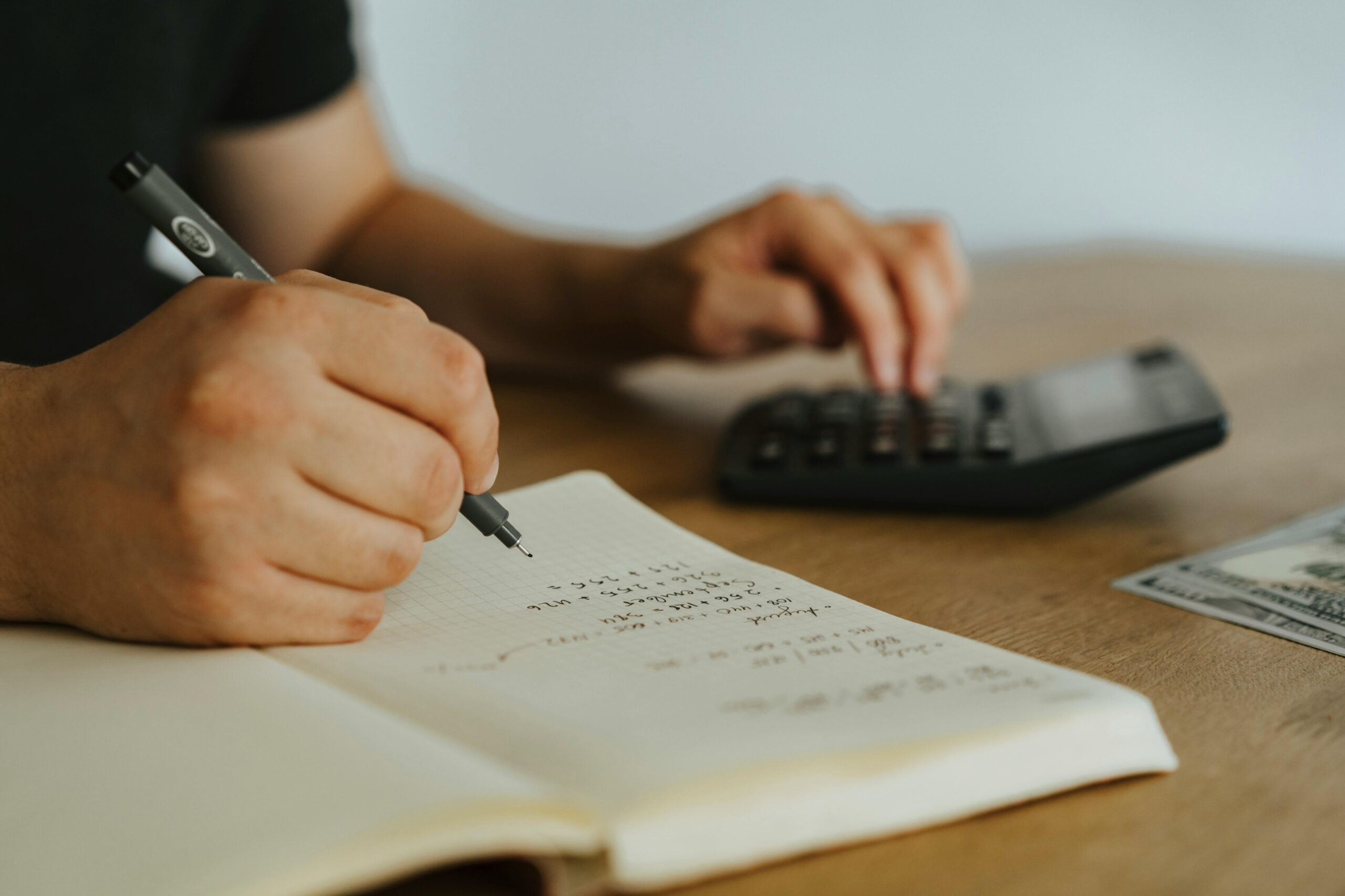 5 Signs It’s Time to Hire an Accountant for Your Business